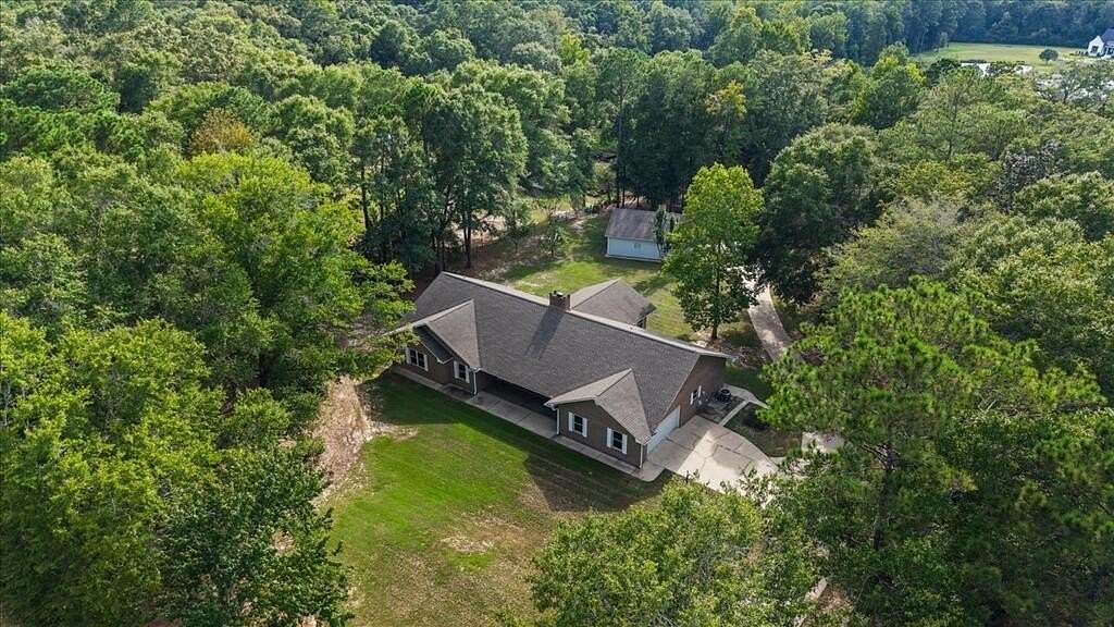 3.1 Acres of Land with Home for Sale in Dothan, Alabama