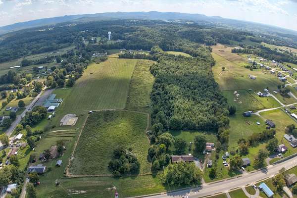21 Acres of Land for Sale in Jeffersonville, Kentucky