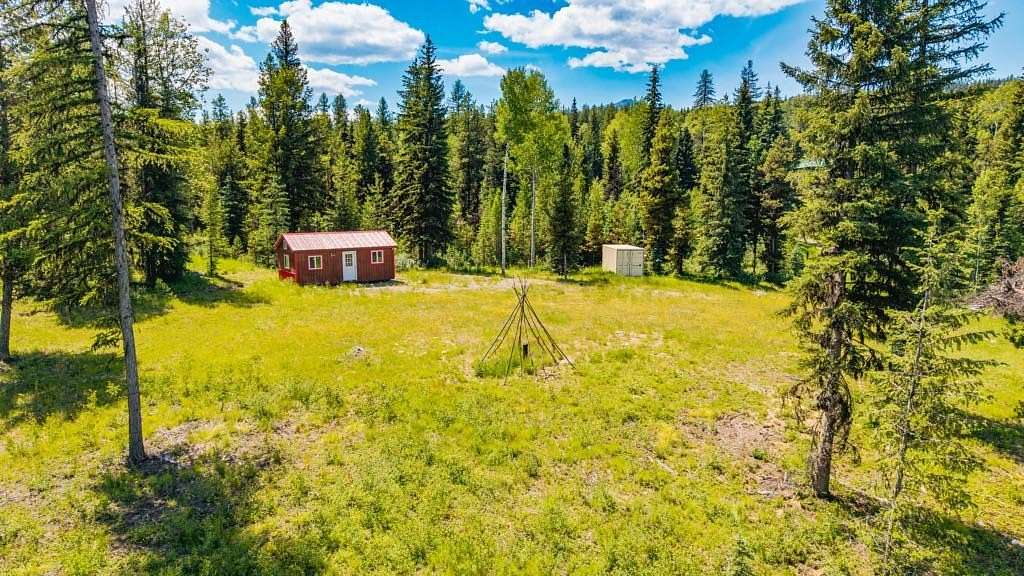 40 Acres of Recreational Land with Home for Sale in Polebridge, Montana