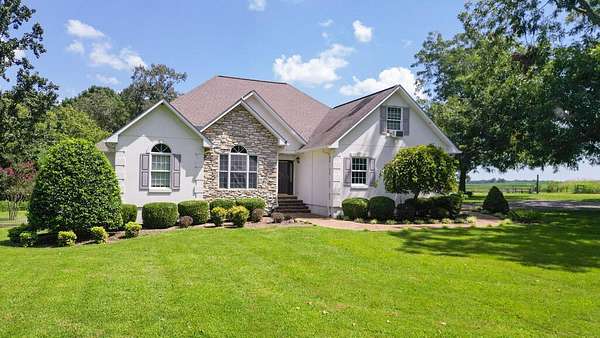 44 Acres of Land with Home for Sale in Henry, Tennessee