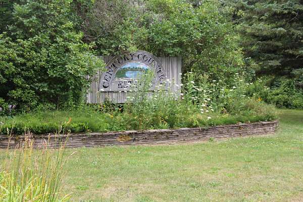 20 Acres of Mixed-Use Land for Sale in Pittsfield, Maine