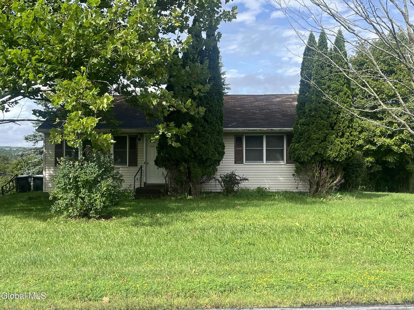 11.2 Acres of Land with Home for Sale in Amsterdam, New York