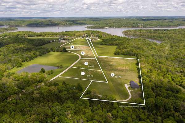 3 Acres of Residential Land for Sale in Flemington, Missouri