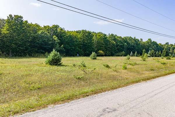 5 Acres of Residential Land for Sale in Egg Harbor, Wisconsin
