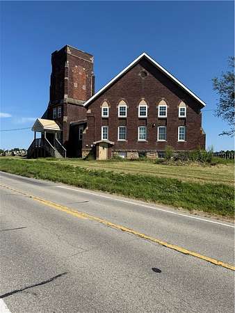 2.4 Acres of Land with Home for Sale in Fredonia, Pennsylvania