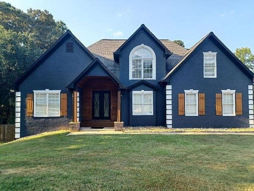 1.8 Acres of Land with Home for Sale in Fayetteville, Georgia
