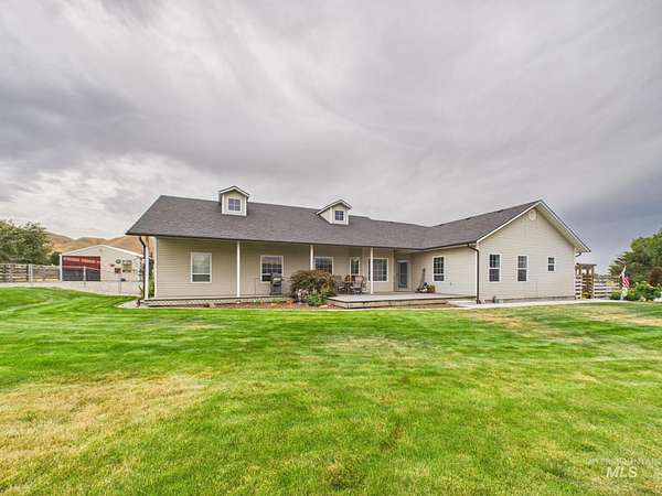 5.18 Acres of Land with Home for Sale in Emmett, Idaho
