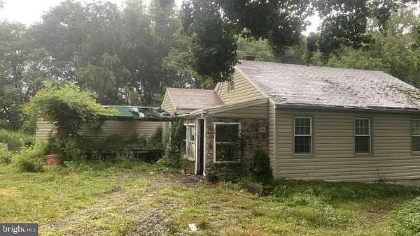 2 Acres of Land with Home for Sale in Mount Airy, Maryland
