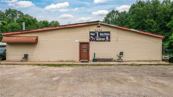 4.5 Acres of Commercial Land for Sale in Warren, Ohio