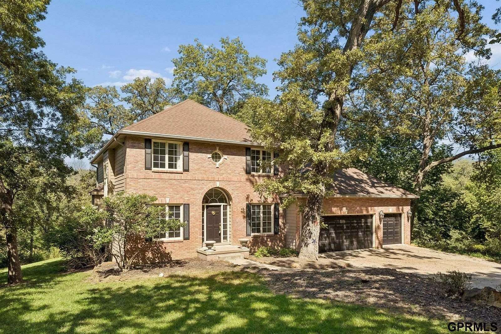6.69 Acres of Land with Home for Sale in Louisville, Nebraska