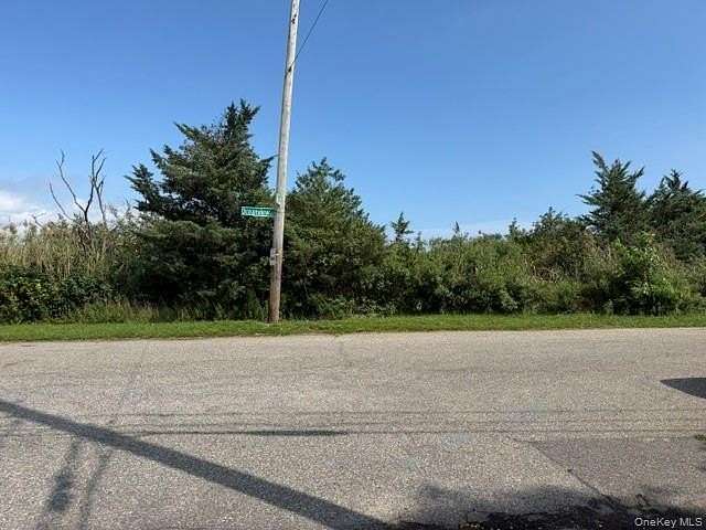 0.8 Acres of Residential Land for Sale in Mastic Beach, New York