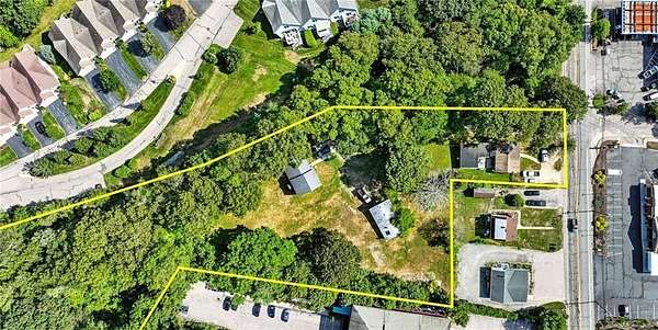 0.58 Acres of Mixed-Use Land for Sale in South Kingstown Town, Rhode Island
