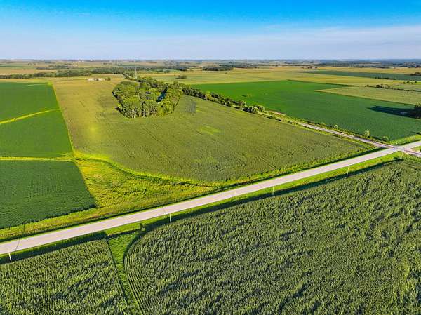 78 Acres of Land for Sale in Independence, Iowa