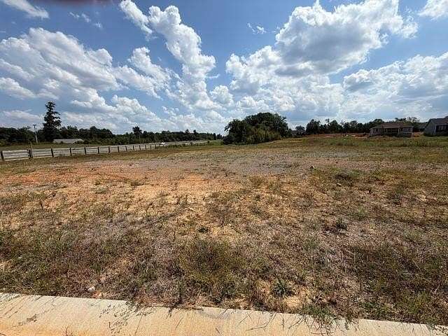 0.81 Acres of Mixed-Use Land for Sale in Scottsville, Kentucky