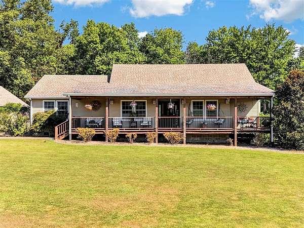 3.72 Acres of Land with Home for Sale in Lewisburg, Kentucky