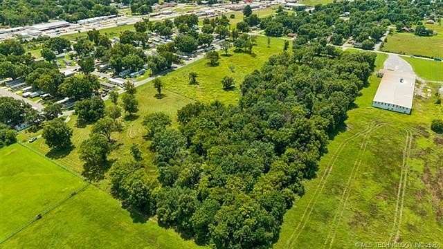 10 Acres of Commercial Land for Sale in Pryor, Oklahoma