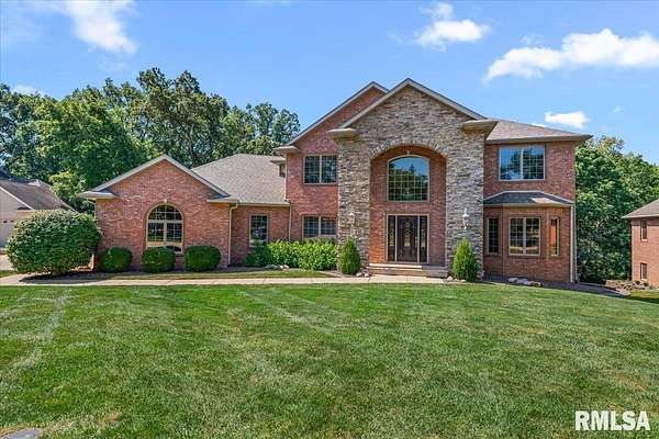 1.86 Acres of Land with Home for Sale in Rochester, Illinois