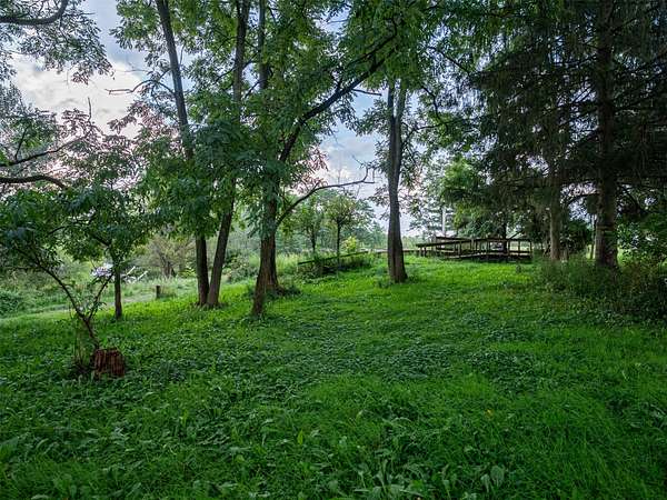 10 Acres of Recreational Land for Sale in Conneautville, Pennsylvania