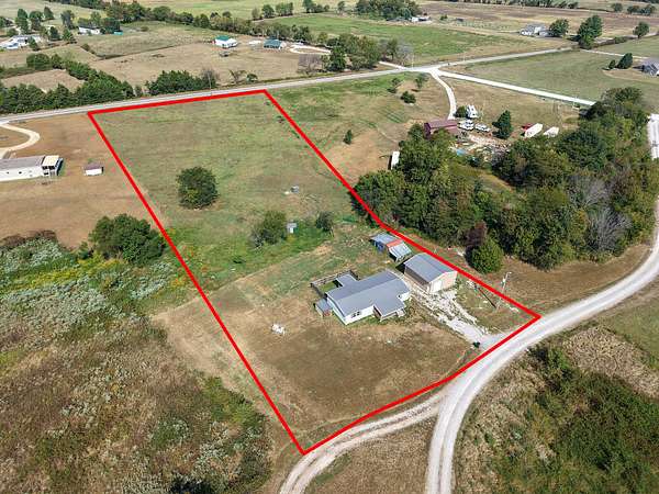 3 Acres of Land with Home for Sale in Conway, Missouri