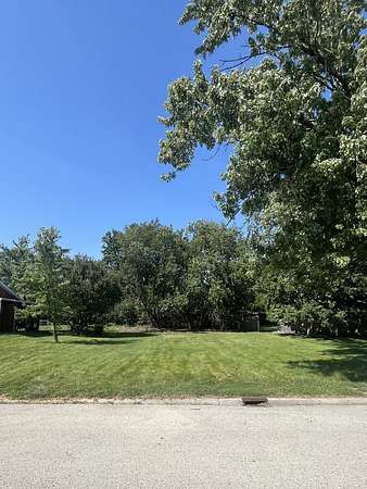 0.52 Acres of Residential Land for Sale in Champaign, Illinois