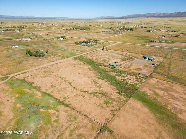 7 Acres of Residential Land for Sale in Paulden, Arizona