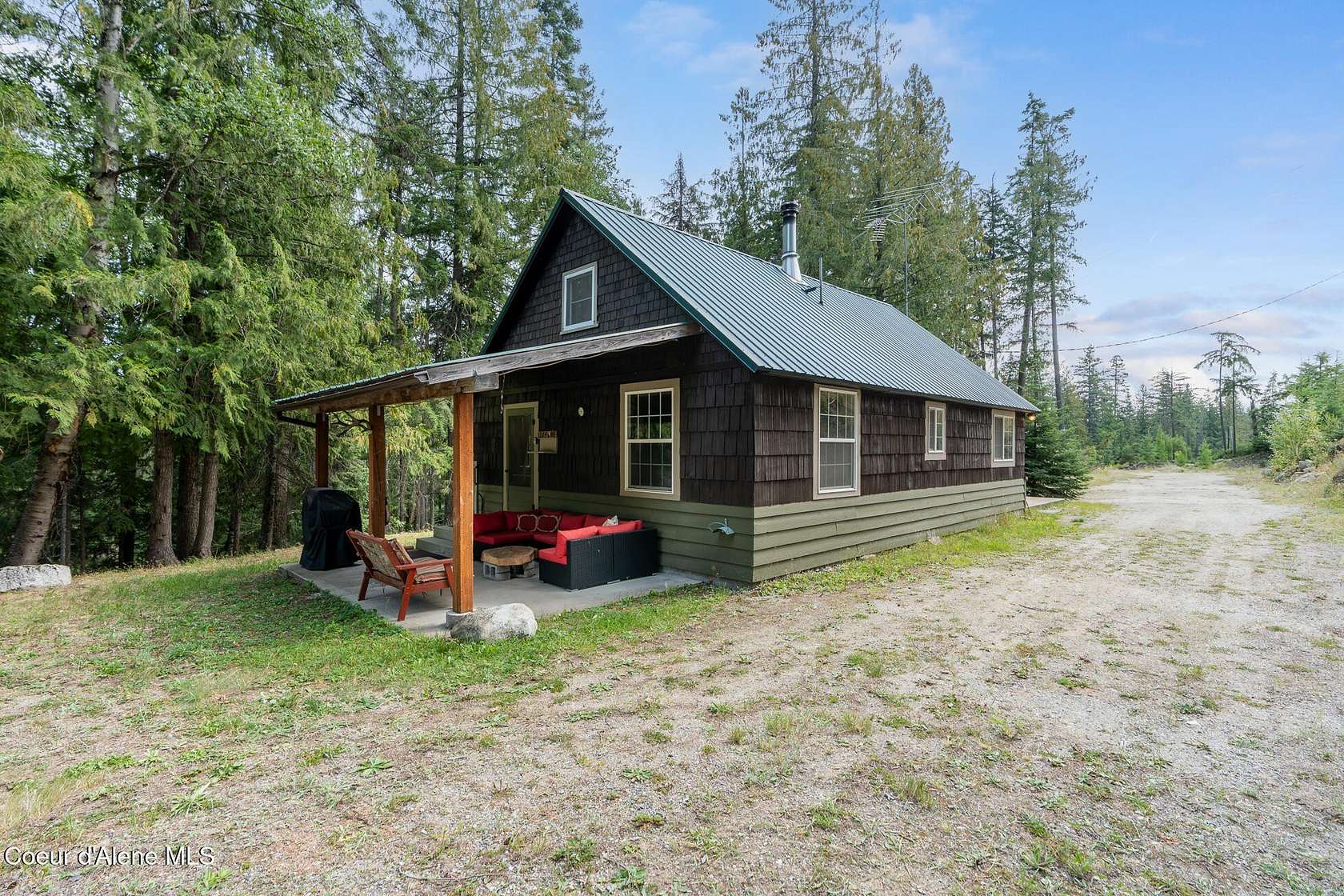 2.3 Acres of Land with Home for Sale in Nordman, Idaho
