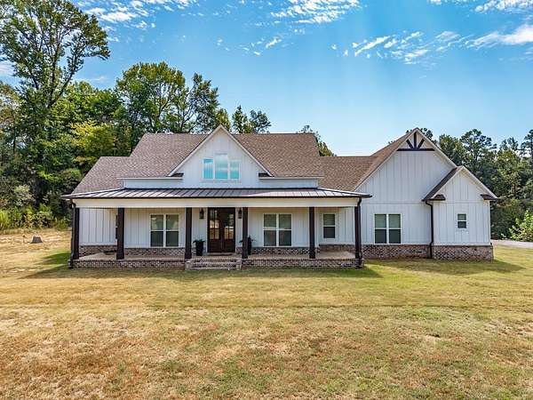 7.9 Acres of Land with Home for Sale in Waterford, Mississippi