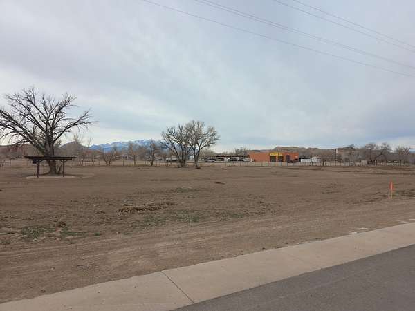 0.5 Acres of Commercial Land for Sale in Hanksville, Utah