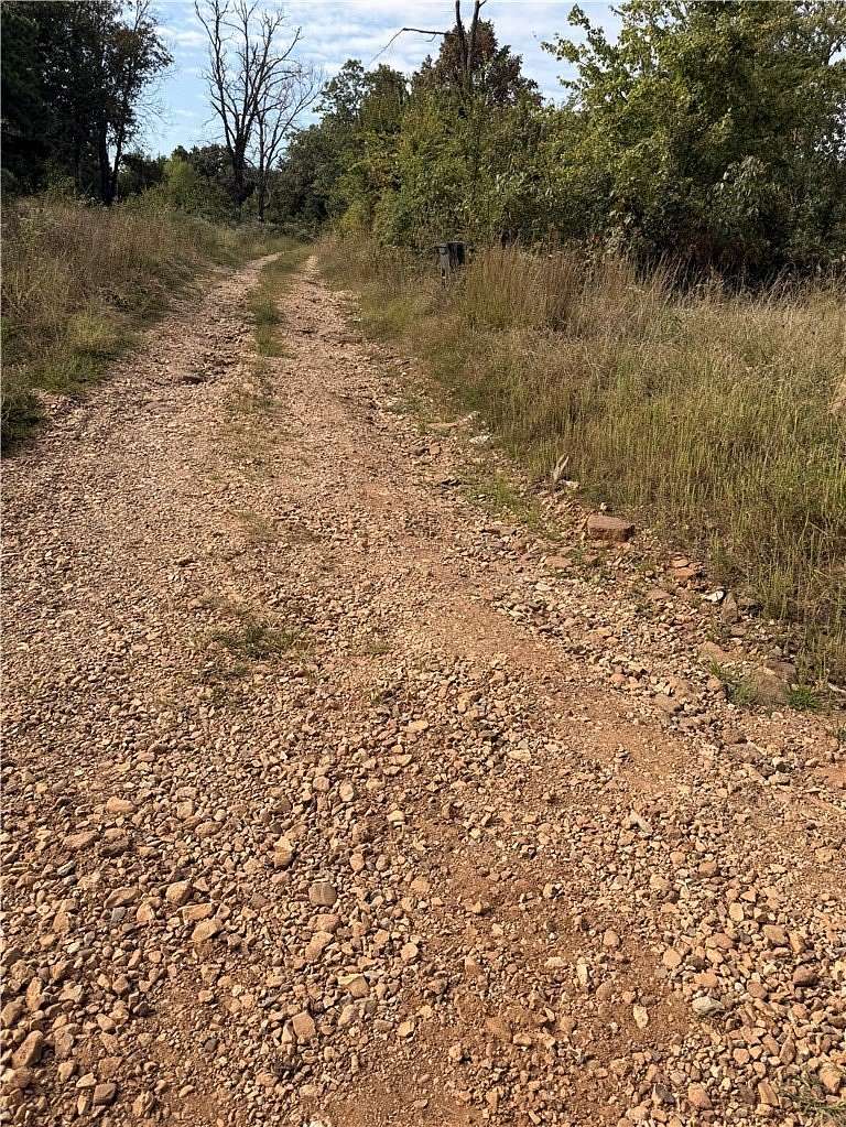 10 Acres of Recreational Land for Sale in Huntsville, Arkansas