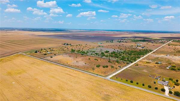 13 Acres of Recreational & Residential Land for Sale in Robstown, Texas