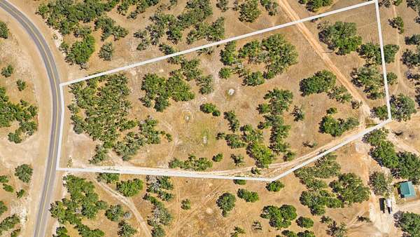4 Acres of Residential Land for Sale in Round Mountain, Texas