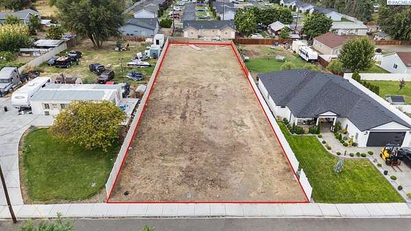 0.41 Acres of Residential Land for Sale in Sunnyside, Washington