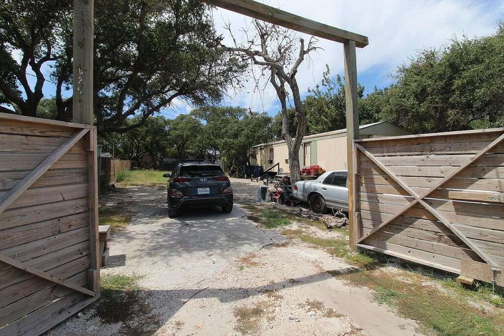0.26 Acres of Residential Land for Sale in Rockport, Texas
