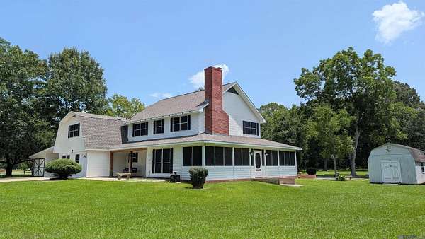 2.77 Acres of Land with Home for Sale in Baker, Louisiana