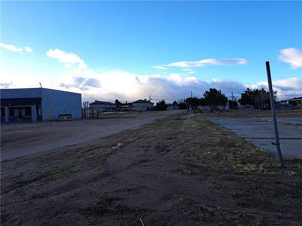 0.52 Acres of Mixed-Use Land for Sale in Hesperia, California