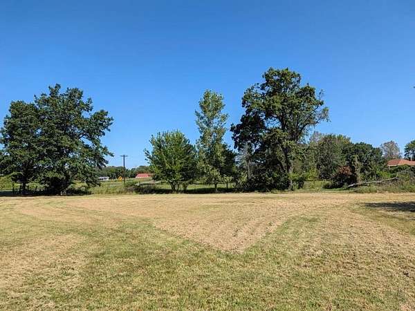 5 Acres of Residential Land for Sale in Lone Jack, Missouri
