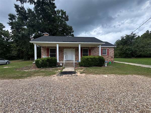 16 Acres of Land with Home for Sale in Minden, Louisiana