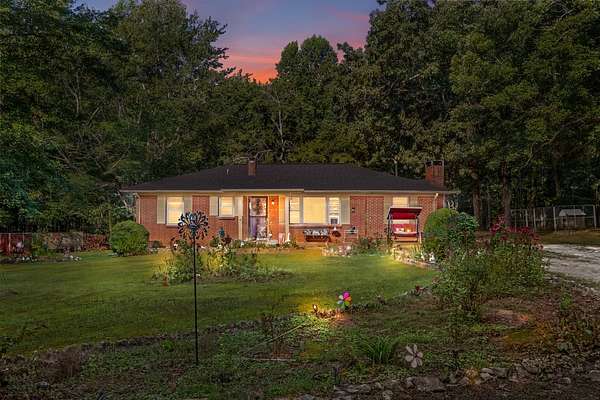 4 Acres of Land with Home for Sale in Camden, Tennessee