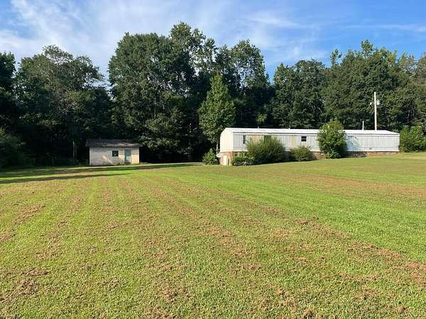 1.9 Acres of Land with Home for Sale in Henagar, Alabama