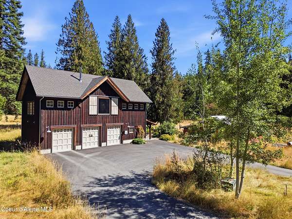 40 Acres of Land with Home for Sale in Cataldo, Idaho