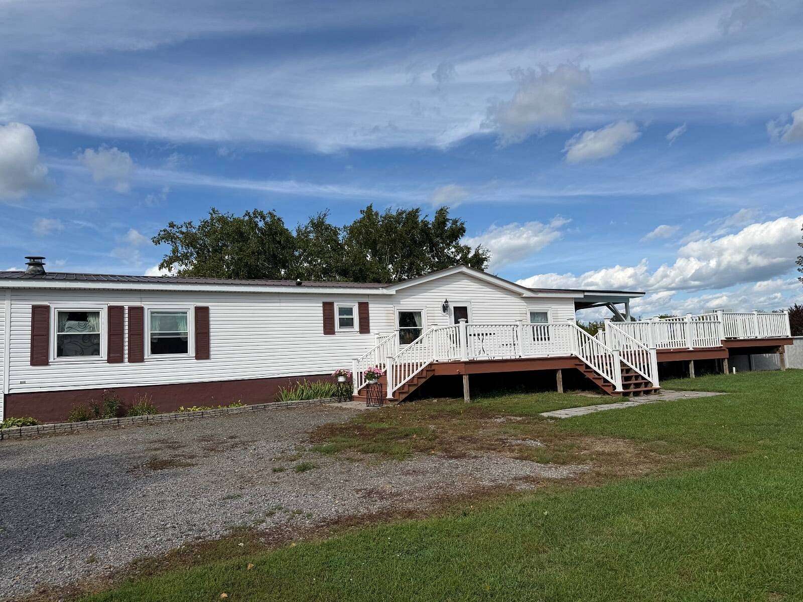 2 Acres of Land with Home for Sale in Palatine Bridge, New York