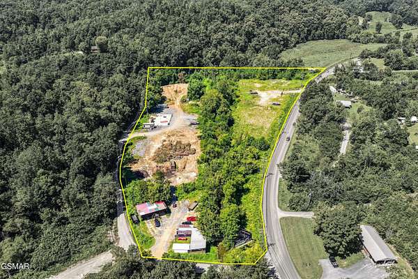 9.84 Acres of Commercial Land for Sale in Sevierville, Tennessee