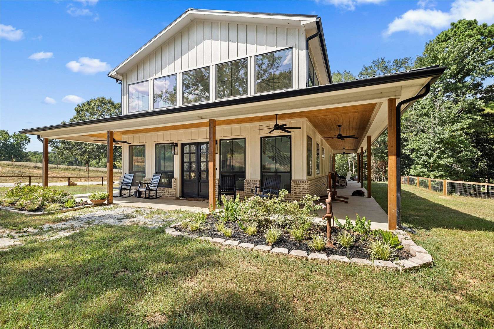 5.1 Acres of Land with Home for Sale in Big Sandy, Texas