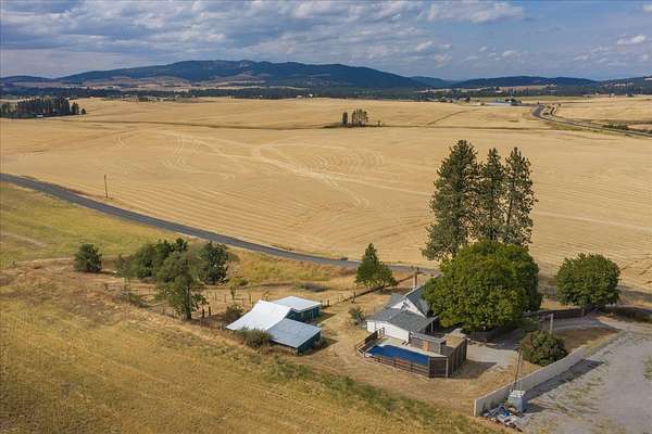 1.64 Acres of Land with Home for Sale in Valleyford, Washington