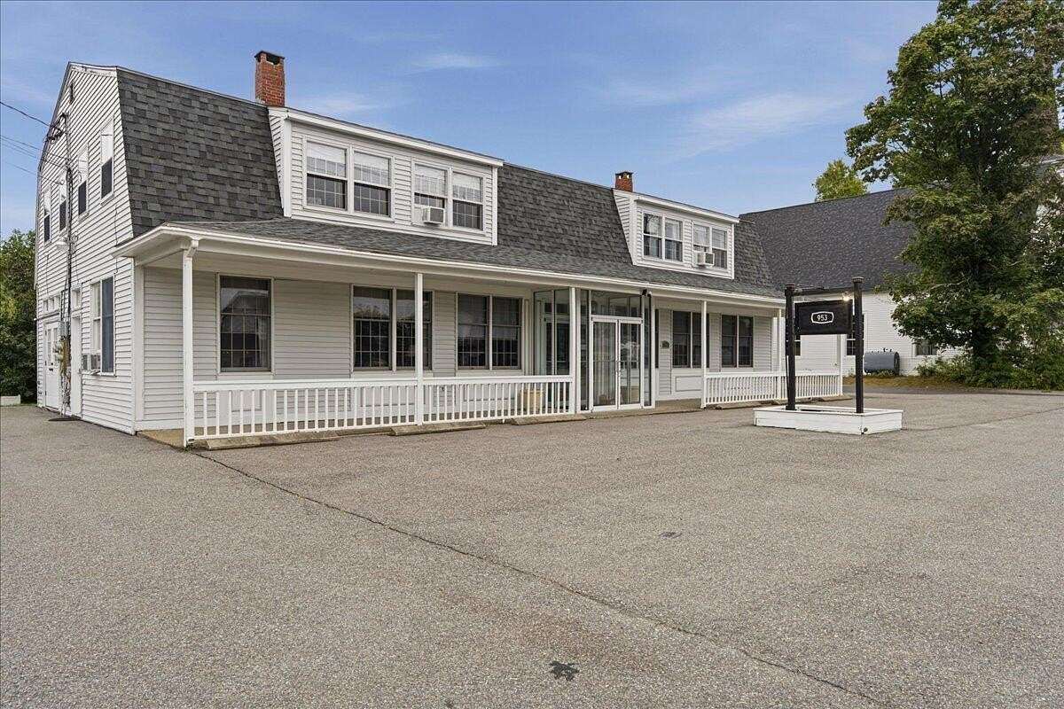 1.7 Acres of Improved Mixed-Use Land for Sale in Trenton, Maine