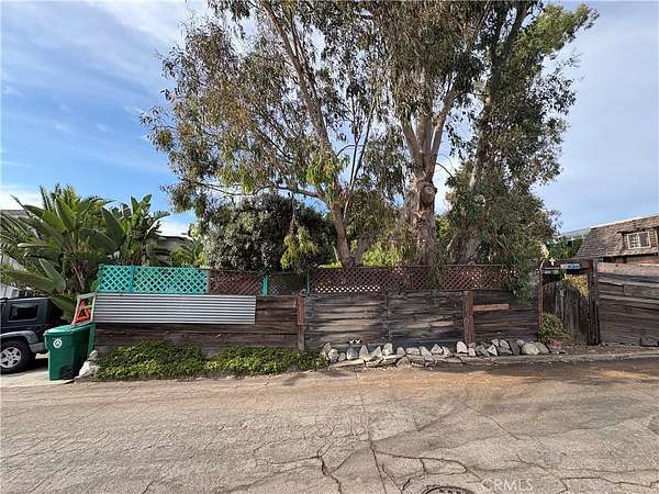 0.15 Acres of Residential Land for Sale in Manhattan Beach, California
