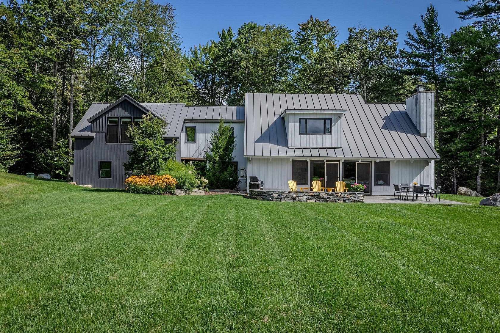 2.1 Acres of Land with Home for Sale in Winhall Town, Vermont
