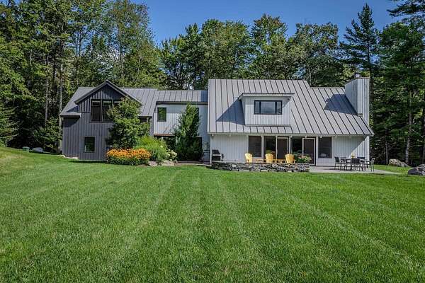 2.1 Acres of Land with Home for Sale in Winhall Town, Vermont