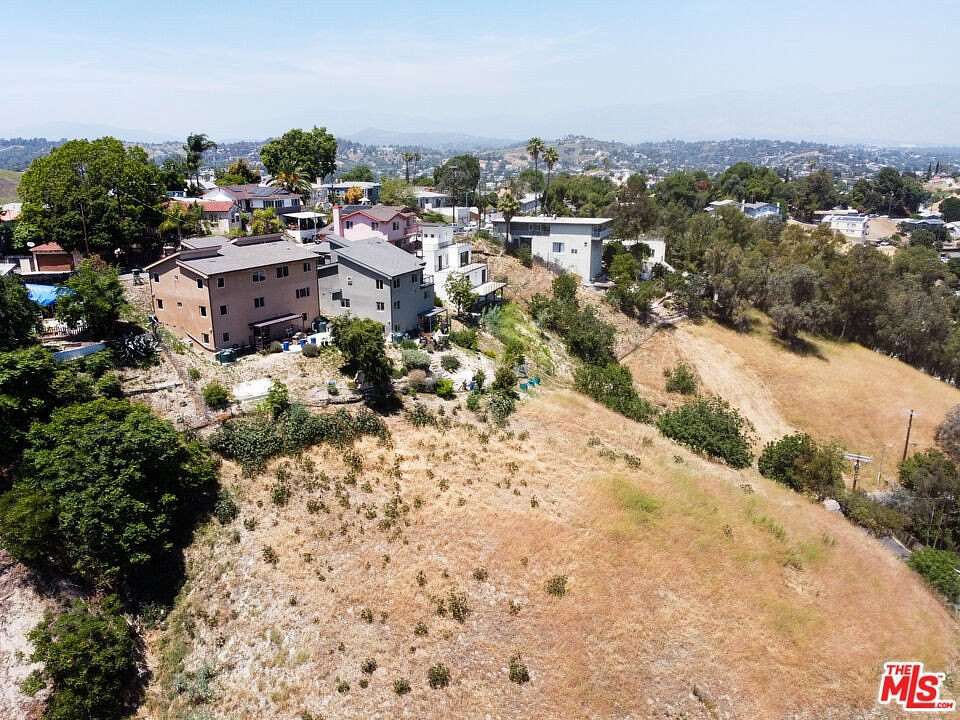 0.15 Acres of Land for Sale in Los Angeles, California