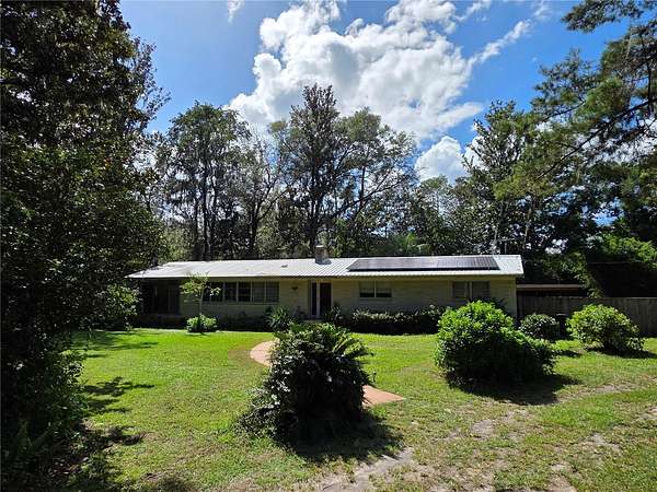 1.55 Acres of Land with Home for Lease in Gainesville, Florida